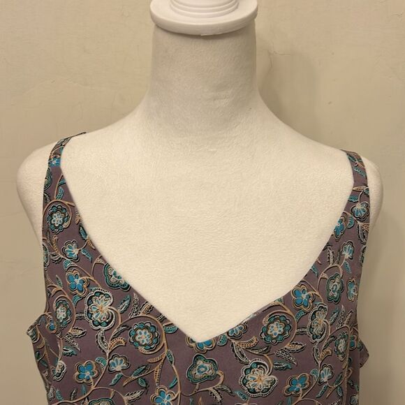 Cabi lilac floral spaghetti strap multi layered blouse Size L EUC - Picture 3 of 10